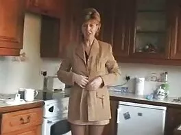 Si sta facendo riempire la porta sul retro e strofinare la figa film porno x adulti gratis con questo giocattolo