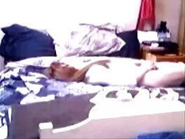 Una tettona tatuata video amatoriali x adulti succhia il cazzo del cameriere al bar
