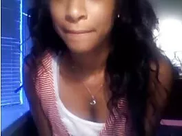 Bruna ha film porno gratis per adulti la sua parte di divertimento birichino in camera da letto con il suo ragazzo