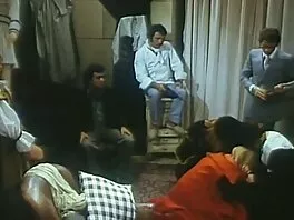 La lussuriosa Ivy Lebelle si sta godendo due lunghi pezzi di cazzo film in streaming per adulti nero