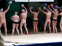 La formosa mora Lyra viene video amatoriali per adulti speronata a casa
