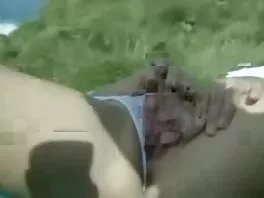 La bionda impaziente non vede video hard amatoriali gratuiti l'ora e fa un pompino al ragazzo proprio in macchina