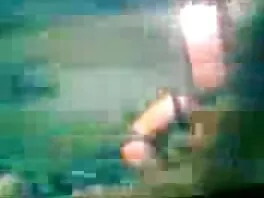 Ragazza con bei capelli Destiny Lovee video per adulti gratuiti si diverte con un ragazzo