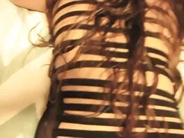 Ragazzo impala la ragazza magra fino film per adulti gratis a quando il coinquilino curioso non si unisce a loro