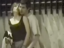 Sexy MILF bionda è tutto incentrato sul gioco siti video per adulti del culo e sul profondo sesso anale