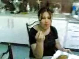 Colleens hanno i loro ingressi allungati da un fotografo