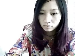 La masturbazione della fica è una cosa normale per l'incantatrice ceca video per adulti hard